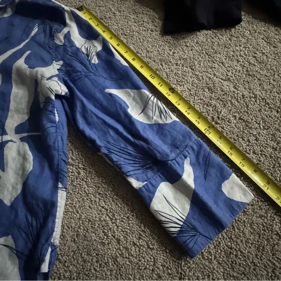 Chicos Linen Button Up Blouse Top Size 12 Floral Tropical Blue & White Coastal - Picture 12 of 12